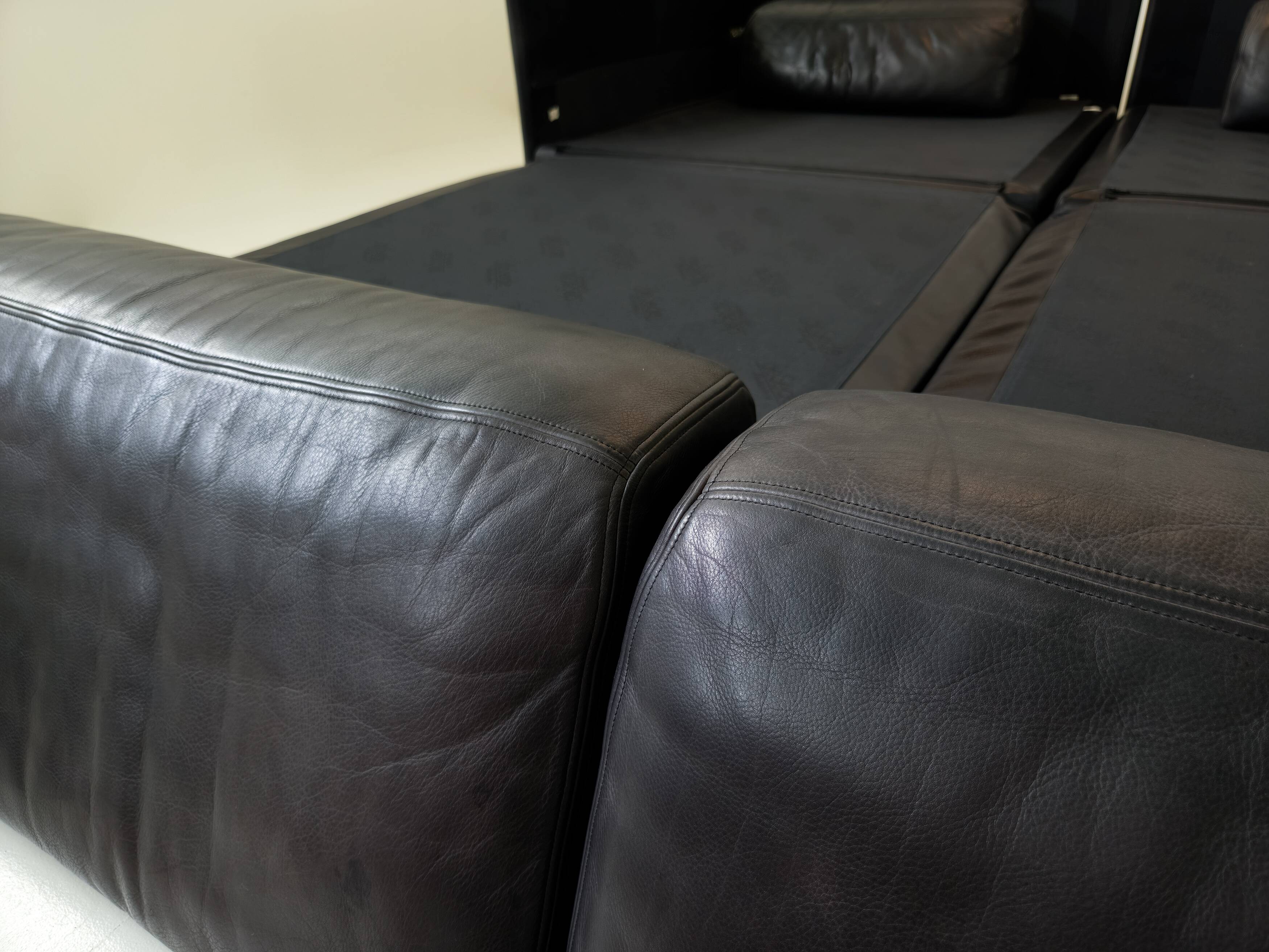 De Sede DS-76/102 Modular Leather Sofa