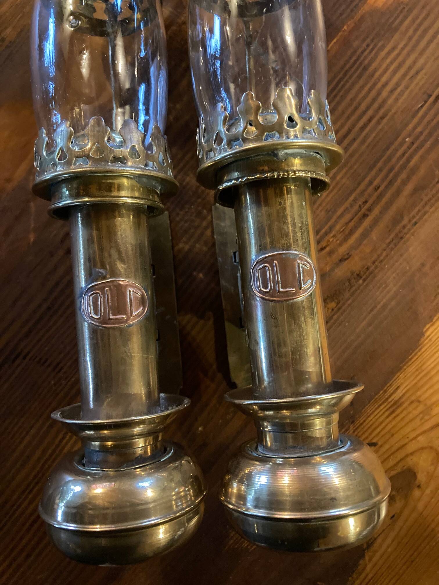 Pair of brass railway wall sconces, DLC Wagon Lit lamps