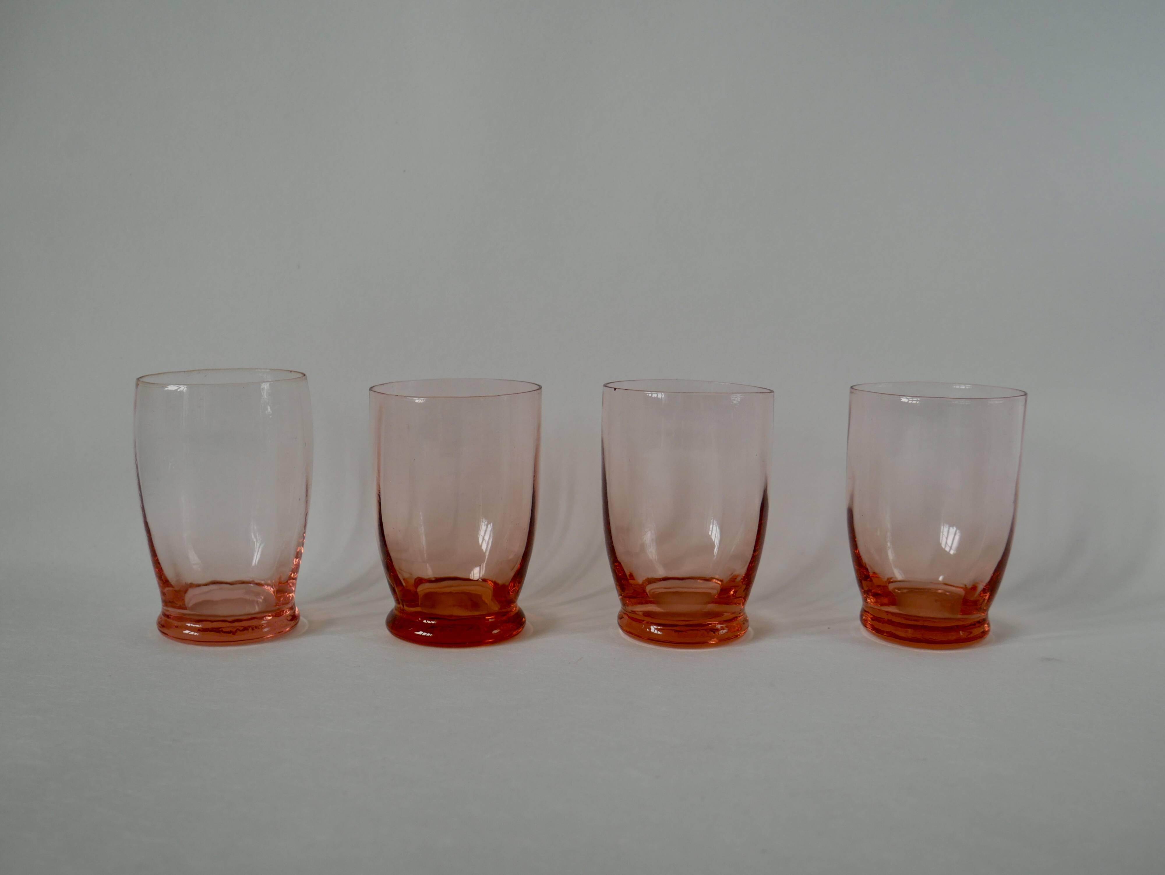 Set of 4 pink art deco water glasses from the 1930s
