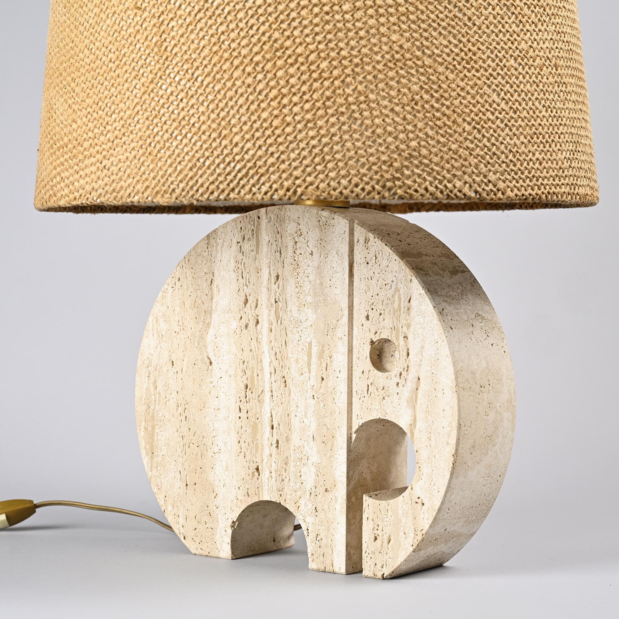 Paire de lampes de table "Éléphant" en travertin par Fratelli Mannelli, vers 1970