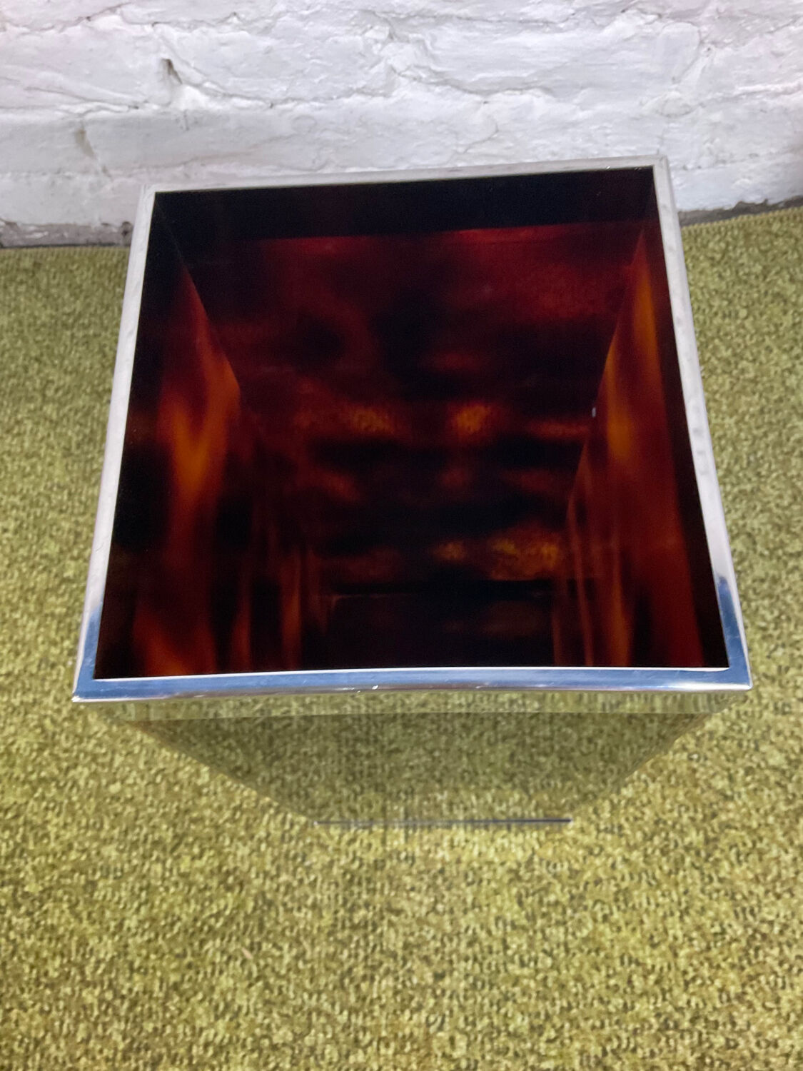 Vintage umbrella door in plexiglass and chrome