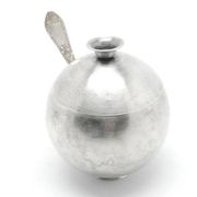 Sucrier moderne du milieu du siècle, en laiton plaqué argent, Pologne, années 1960.