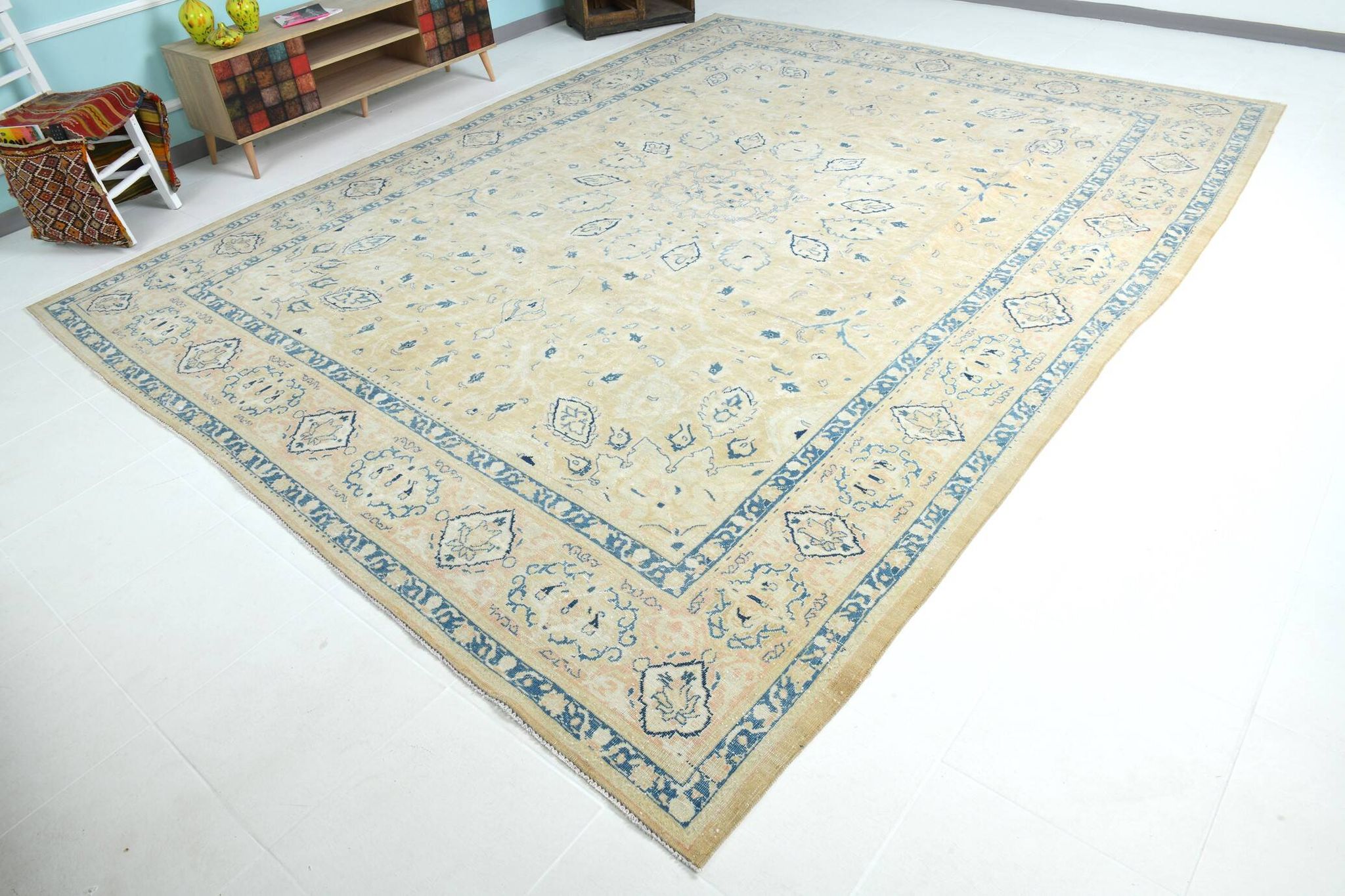 10x13 Blue & Peach Floral Antique 55s Persian Rug, 301x388Cm