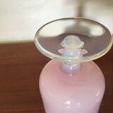 Pink opaline stand candy