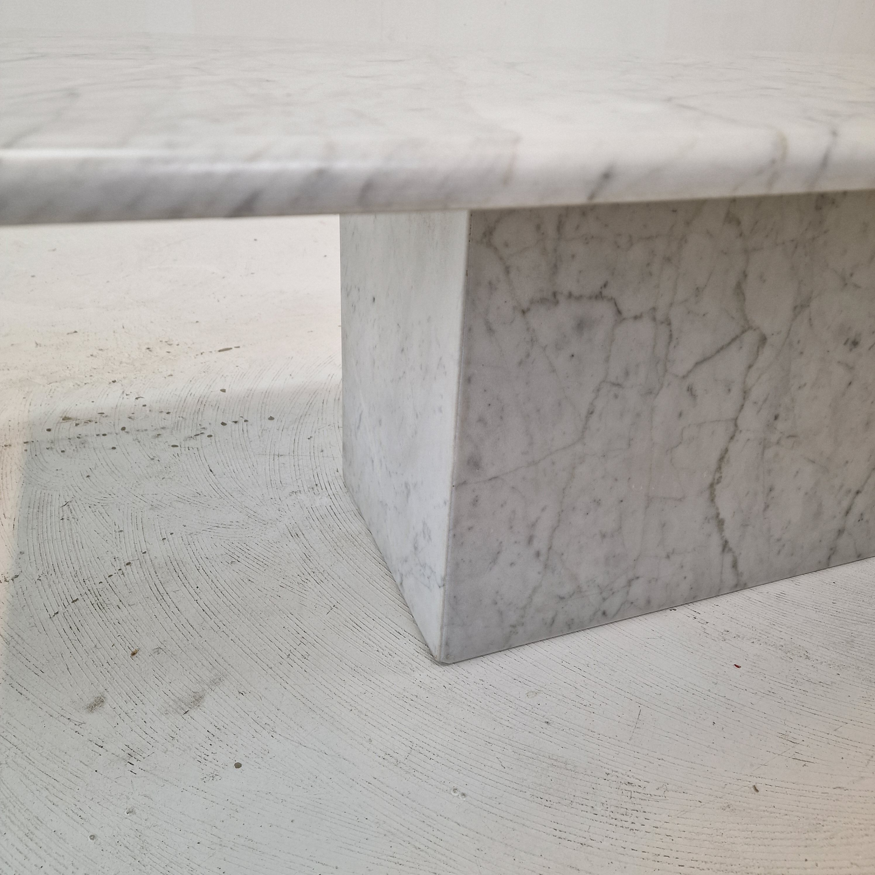 Italian marble coffee table, 1980s