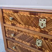 Louis XVI period chest of drawers in marquetry