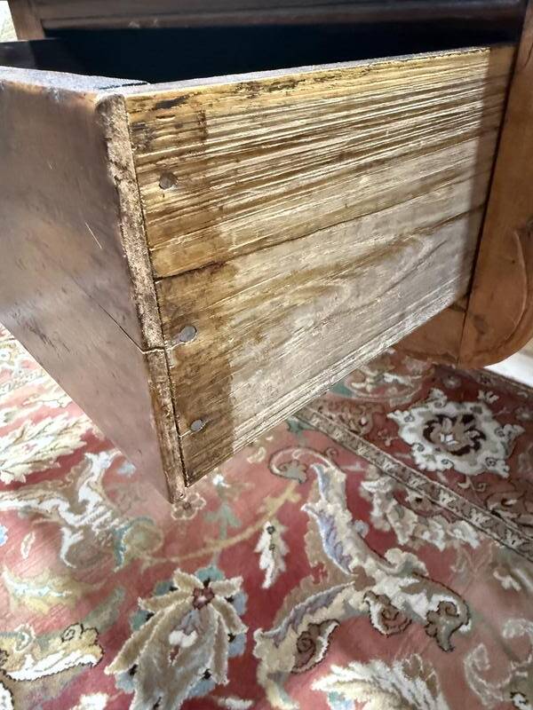 Bureau époque Louis Philippe en merisier