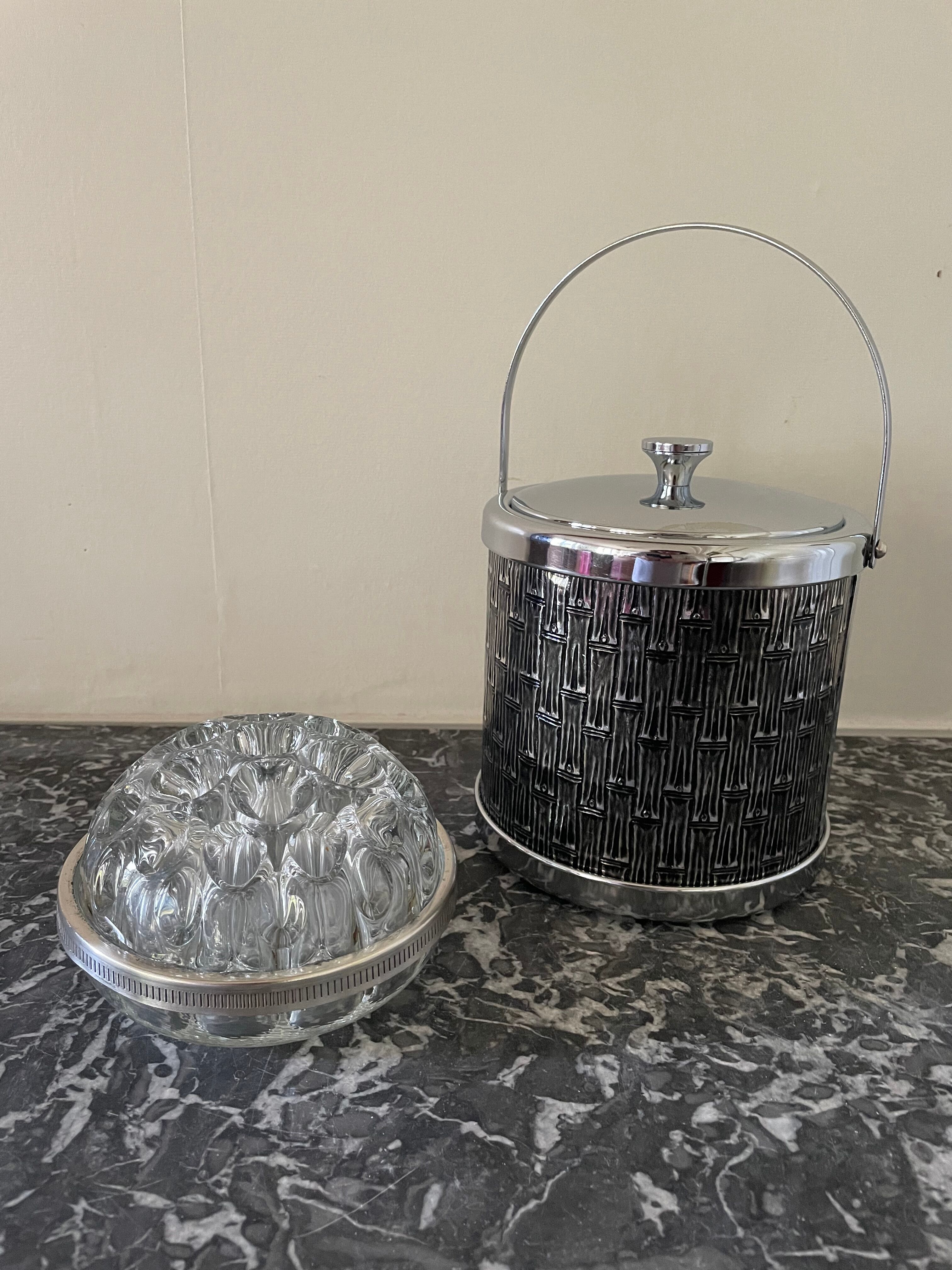 Pique crystal flowers of Reims