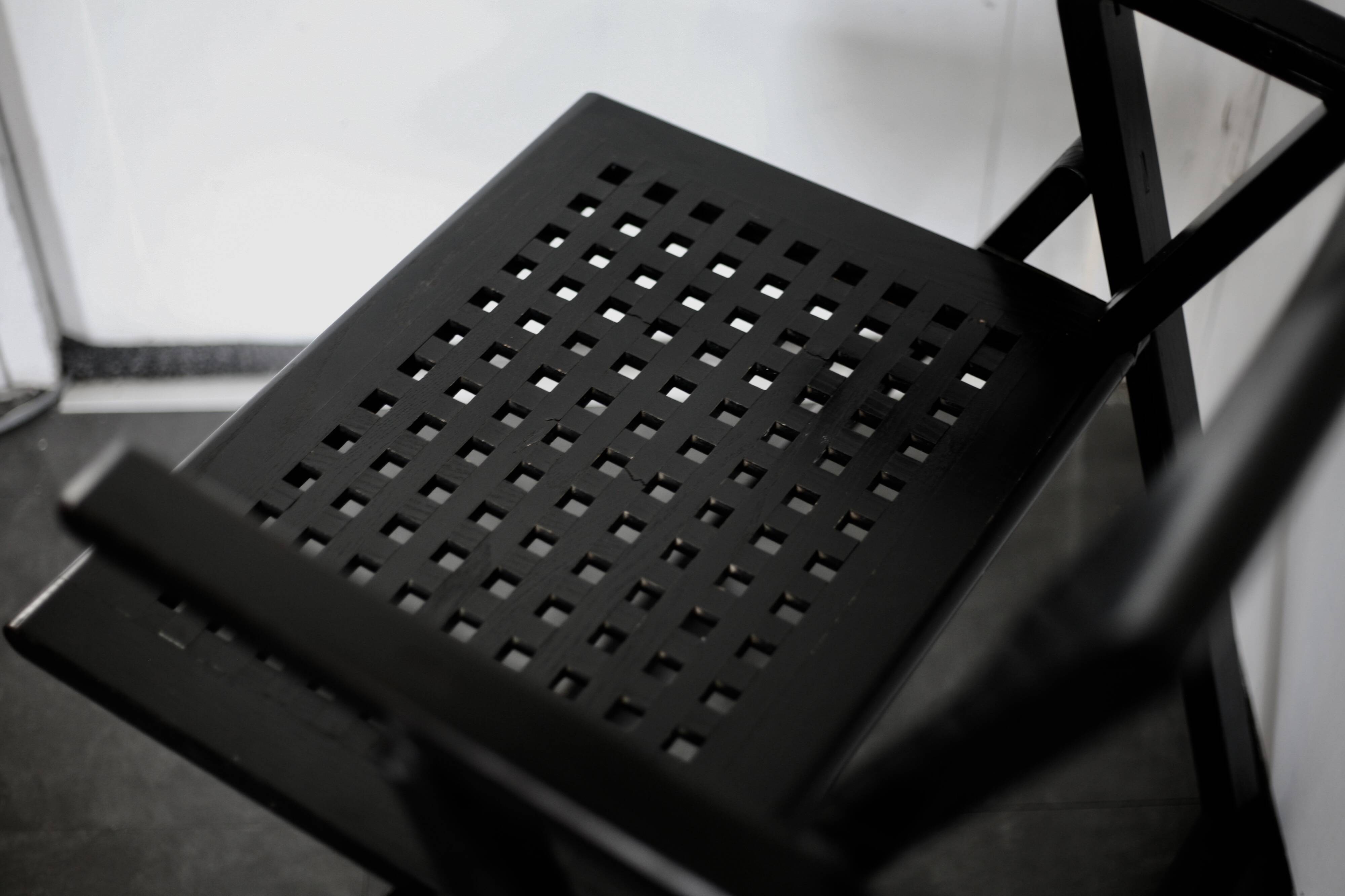 Marc Berthier, Aviva folding armchair, Magis, 1980.