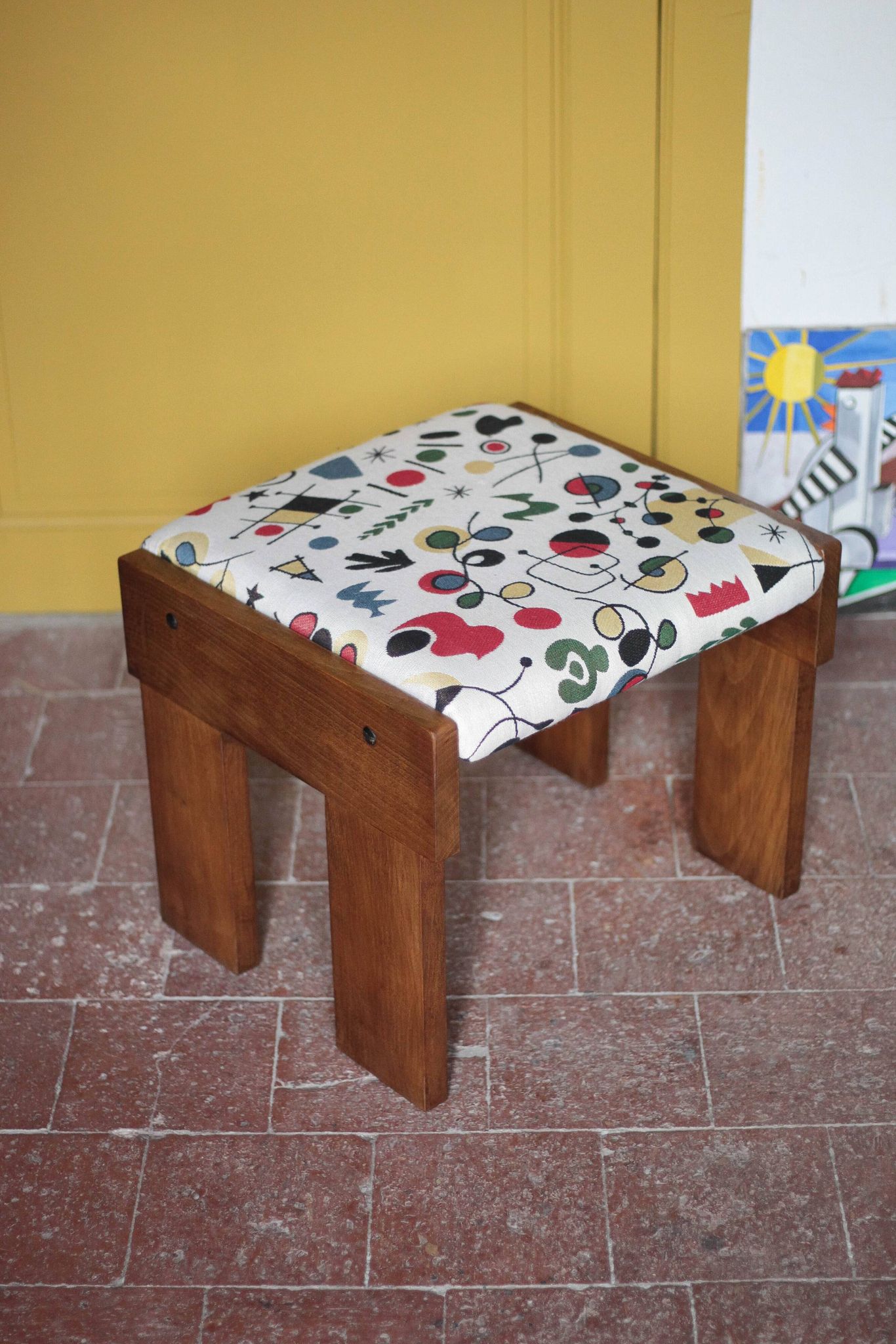 Set of 3 beech wood stools with fabric upholstery in the style of Miro.