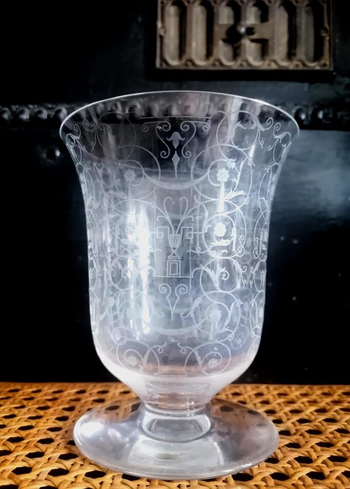 Baccarat vase Michelangelo art deco