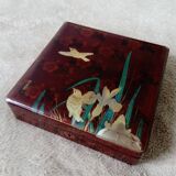 Lacquered wooden box/box with art nouveau decor