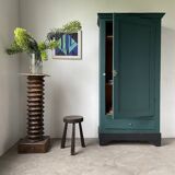 Green hosiery wardrobe