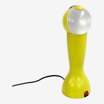 Lampe de table "Gilda" jaune par Silvia Capponi pour Artemide, 1990