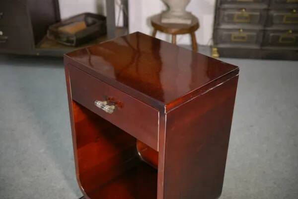 Art Deco mahogany bedside table/occasional unit with lacquered finish, 1930s