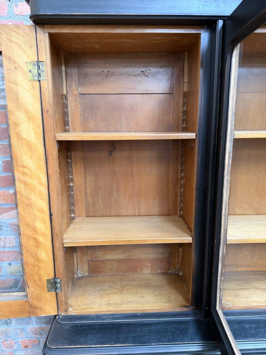 Bibliothèque XIXème patinée noire
