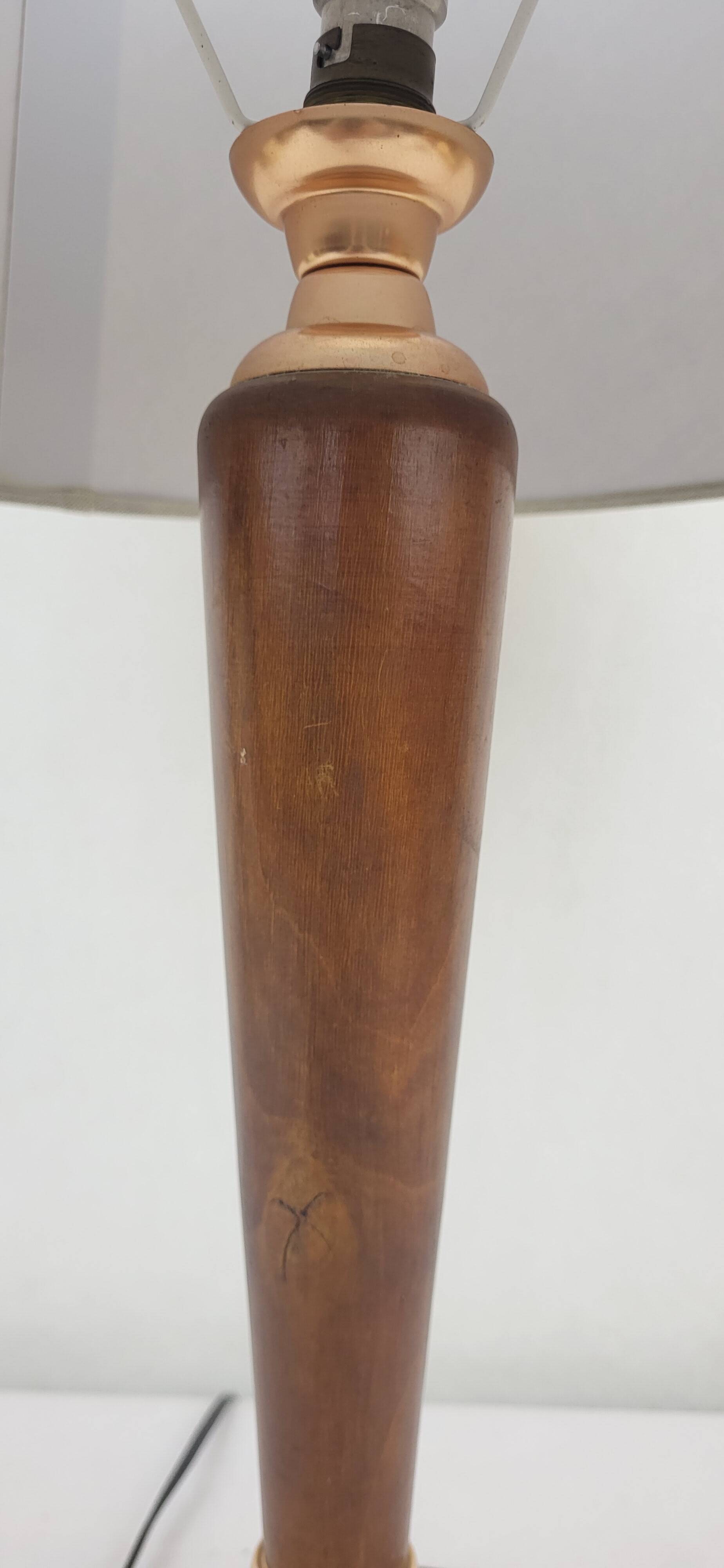 Art Deco wooden lamp