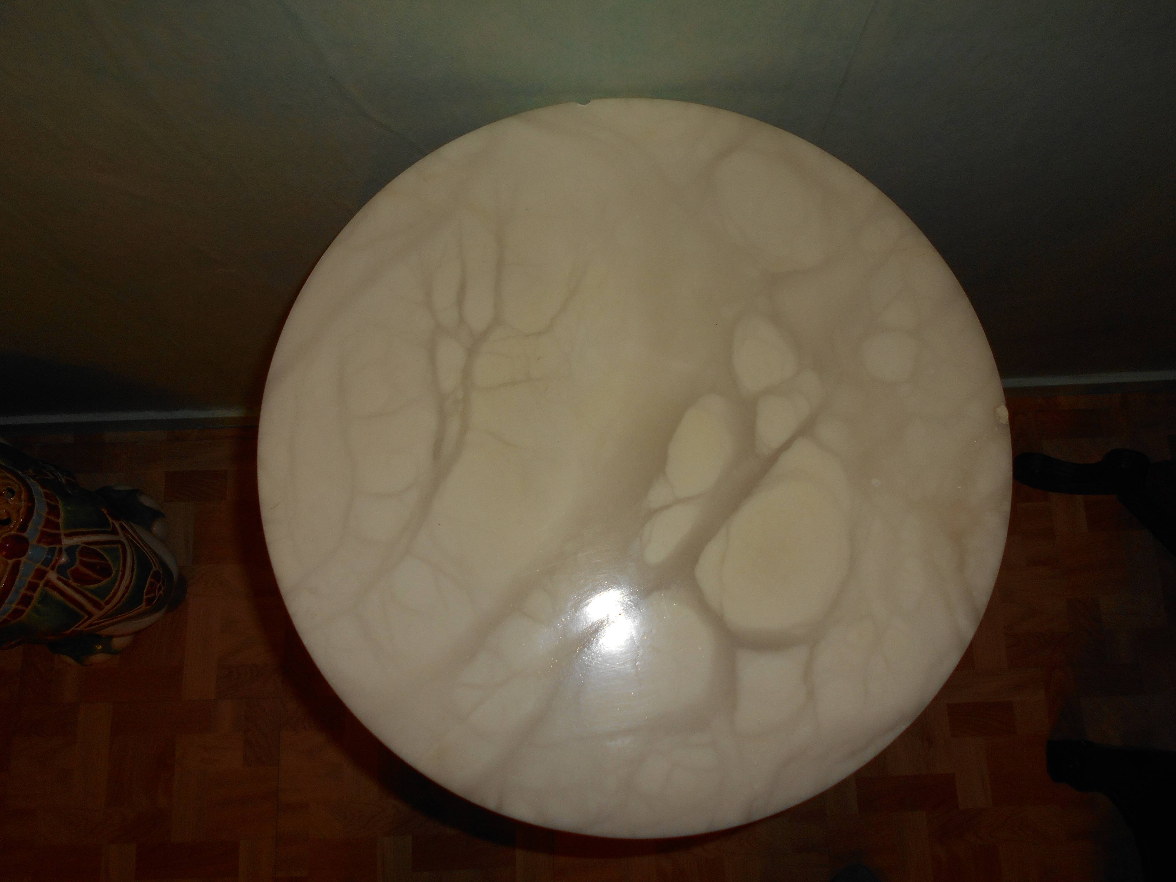 Alabaster pedestal