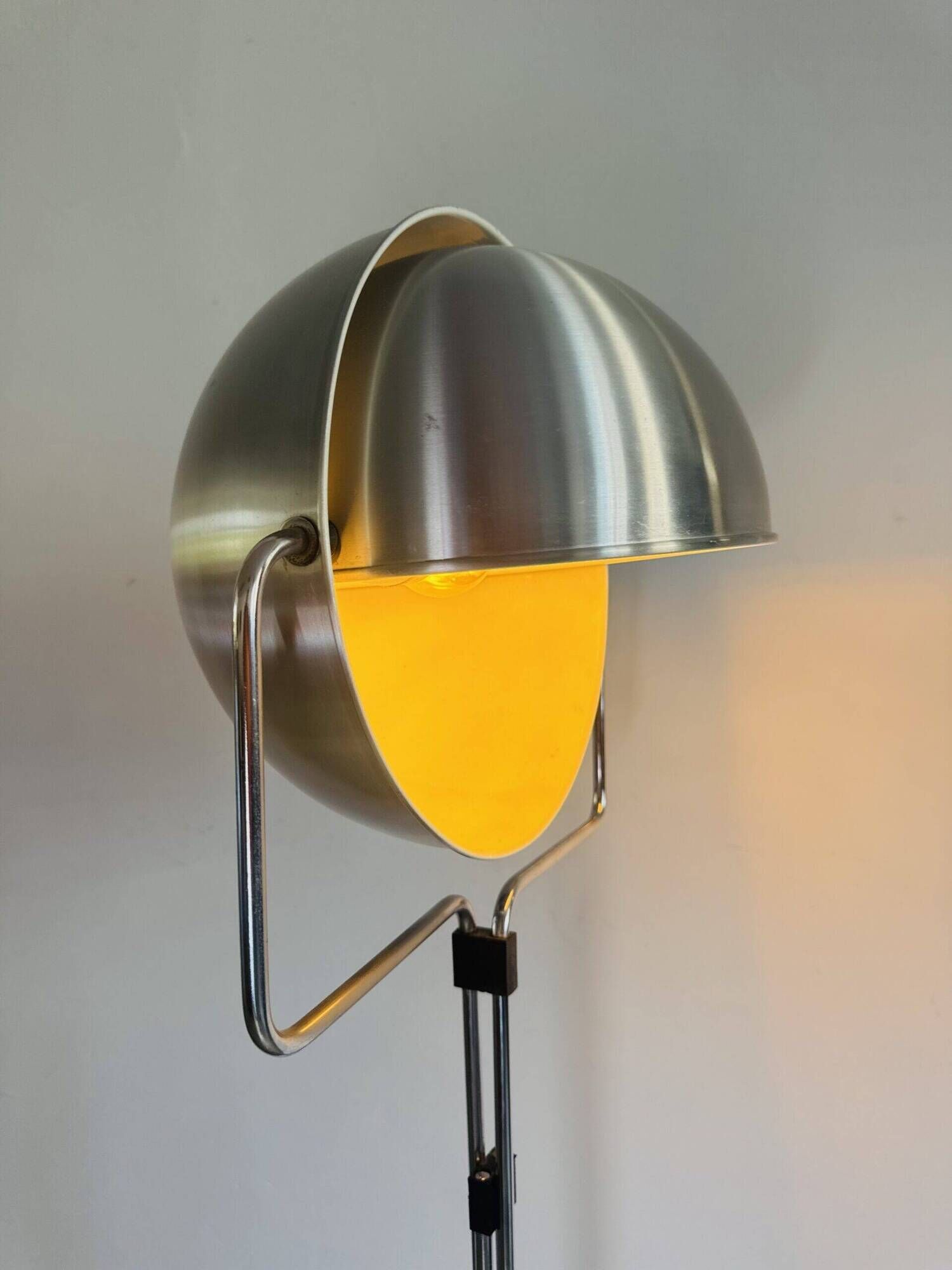 D2017 'Eclipse' Floor Lamp By Evert Jelles For Raak Amsterdam, The Netherlands 1960S