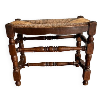 Straw bench