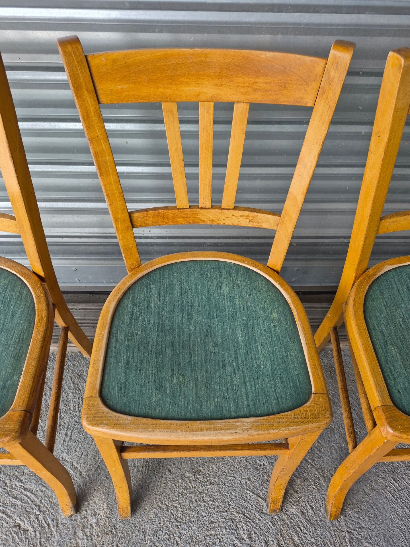Set of 4 vintage bistro chairs