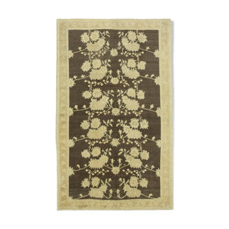 1950s hand-knotted distressed turkish beige carpet 148 cm x 244 cm