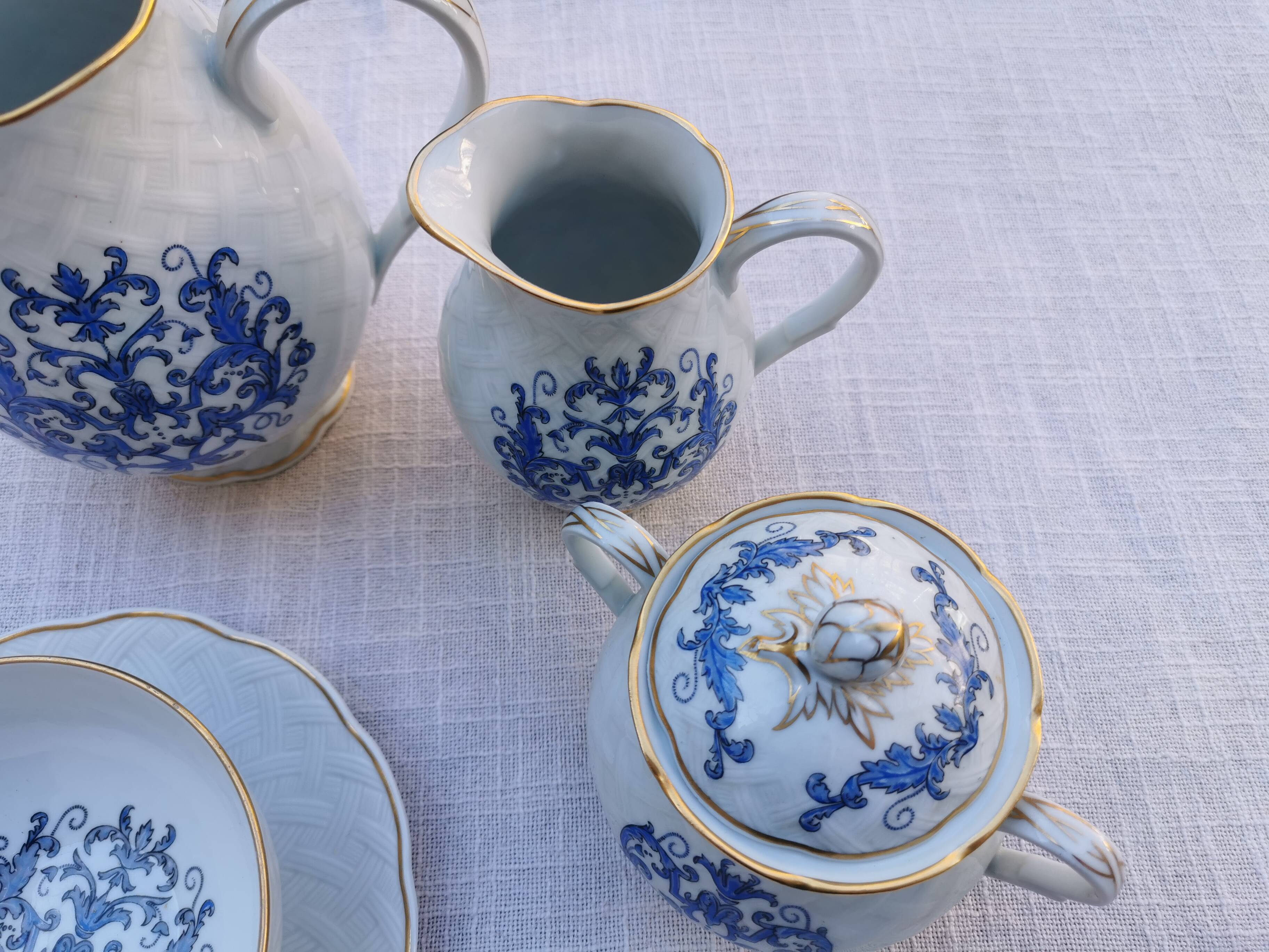 Bernardaud Limoges Louis XIII porcelain service