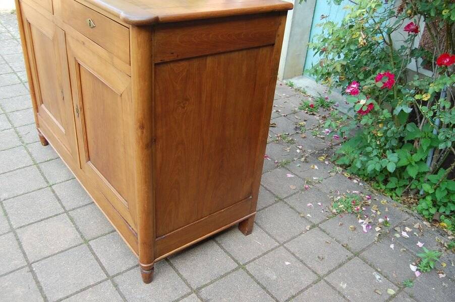 Louis Philippe period sideboard in cherry wood from the 19th century