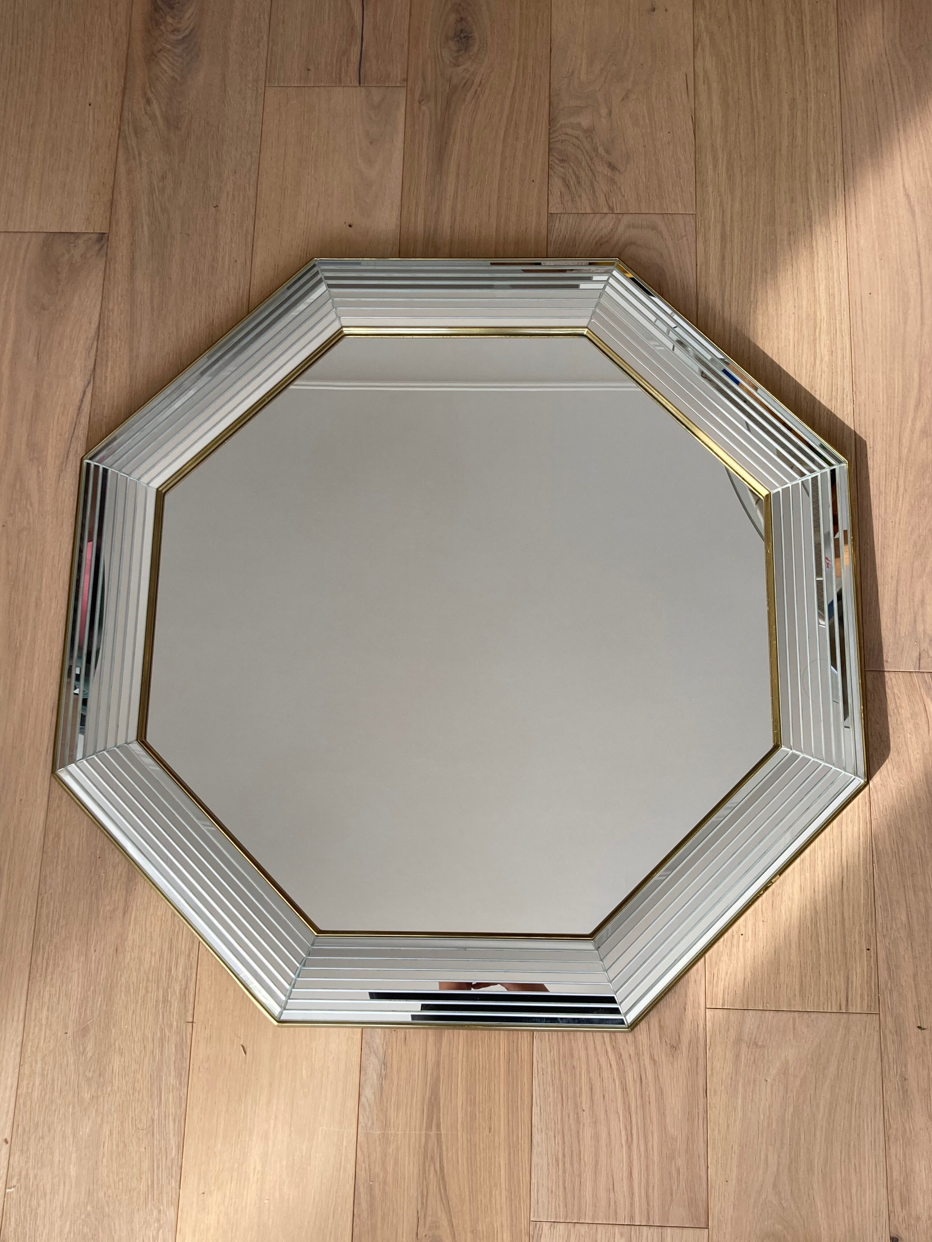 Miroir octogonal en verre années 70