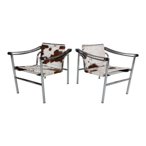 set de 2 fauteuils modèle-LC1