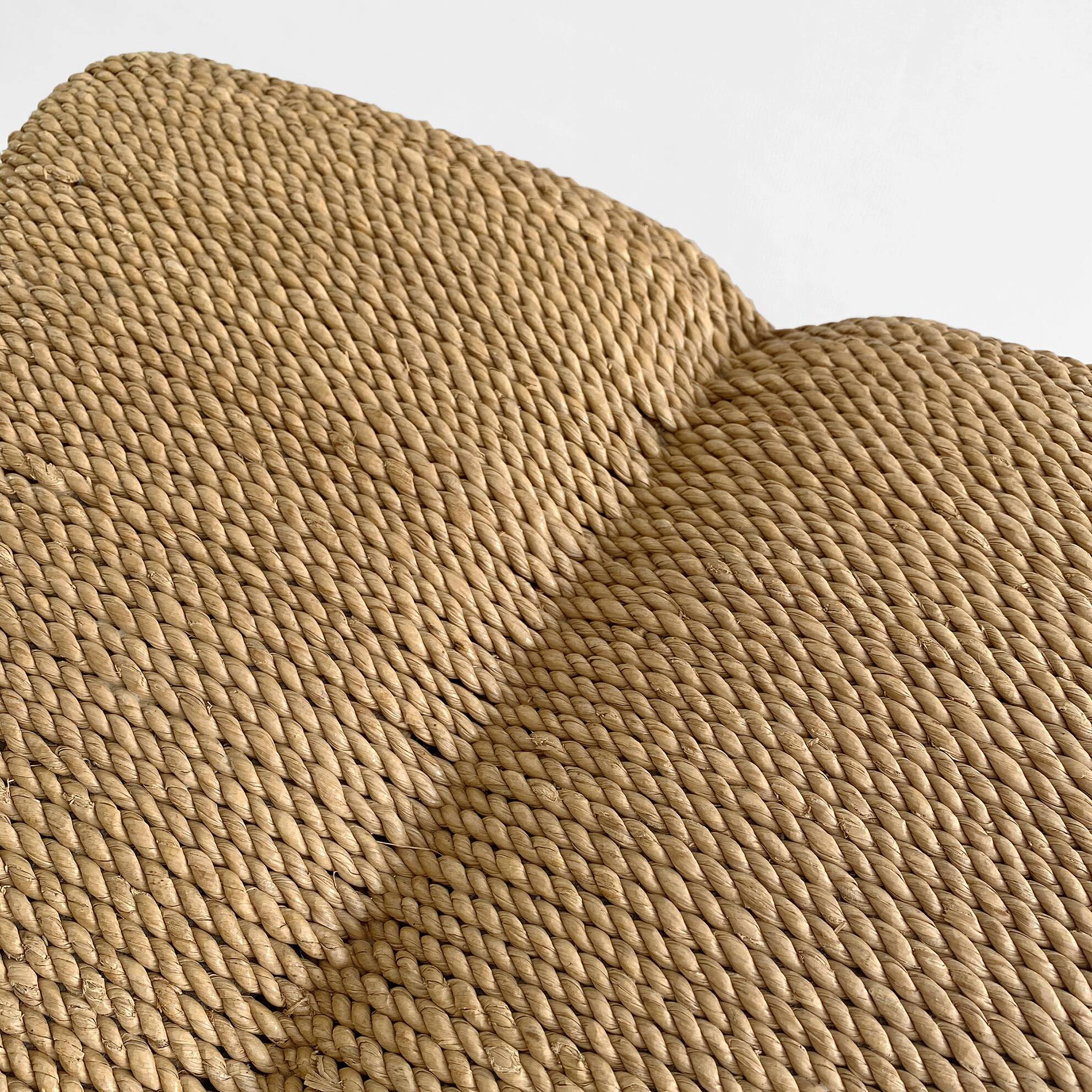 1 X  Postmodern 1980s Dining Side Rope Chair