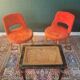 Paire de chaises moumoute vintage