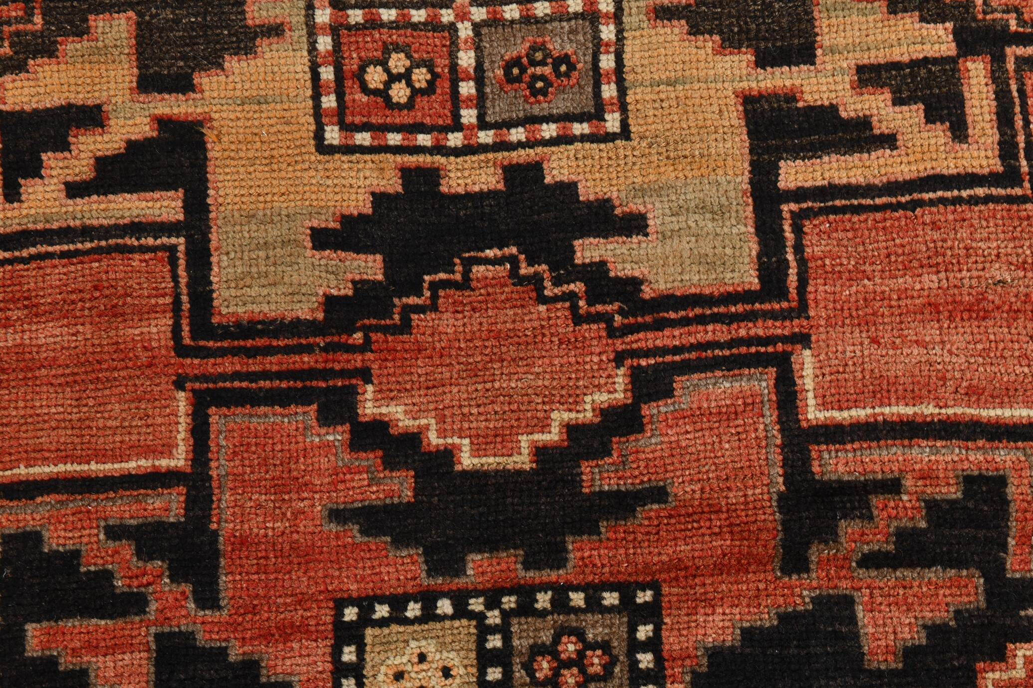 Classic Red & Black Persian Runner Rug, 112x316Cm