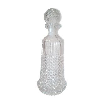 Diamond tip carafe