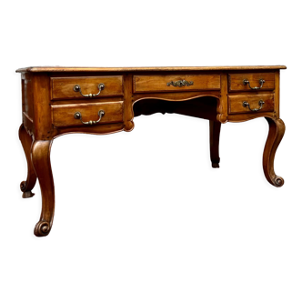 Bureau plat en bois naturel de style louis xv