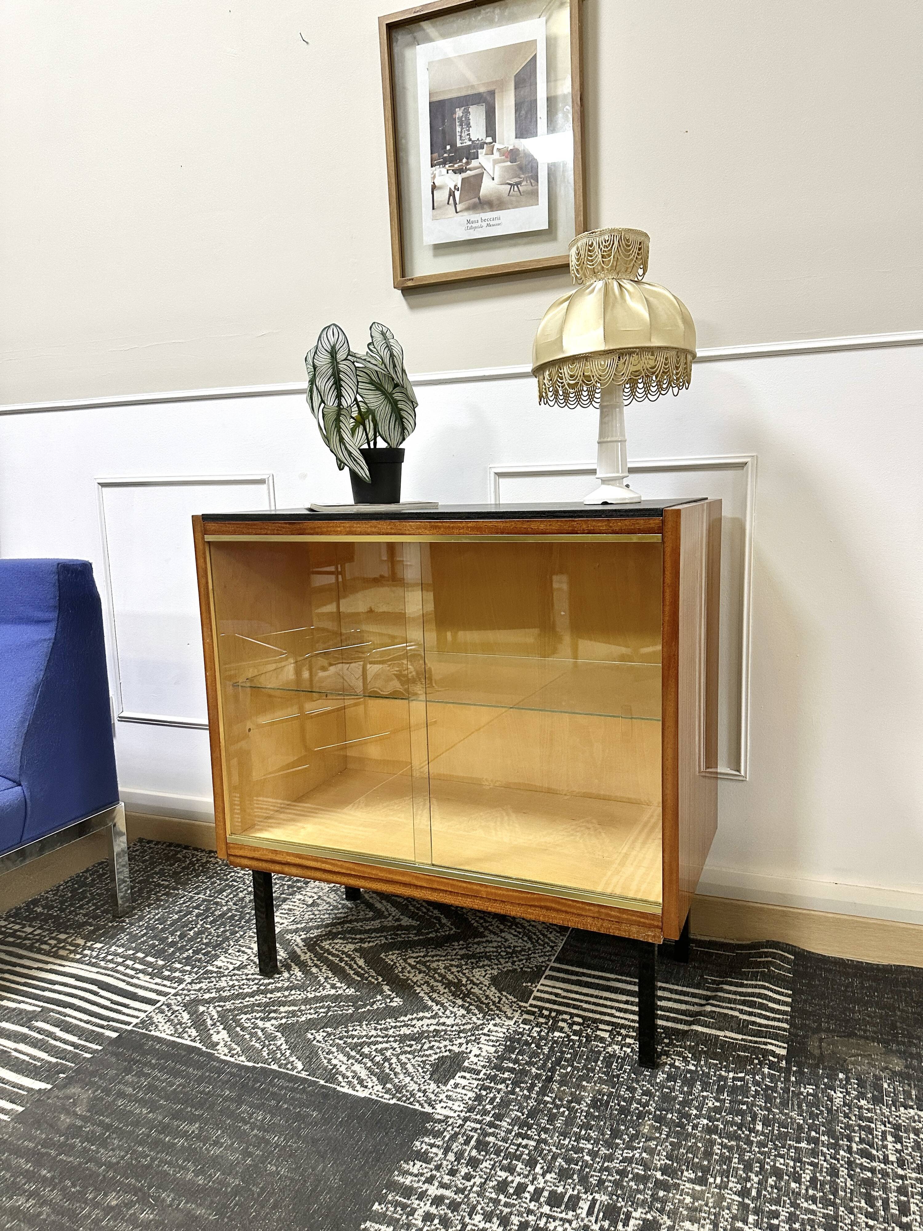 Meuble vitrine vintage