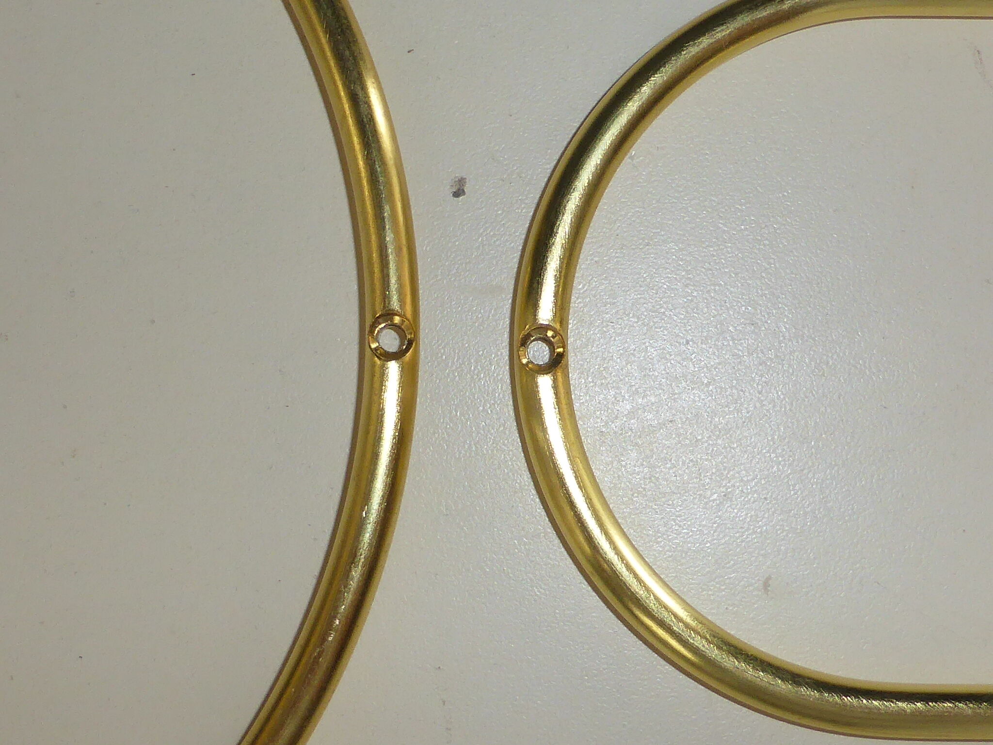 3 candle holders design sleek model, hanging in gold metal