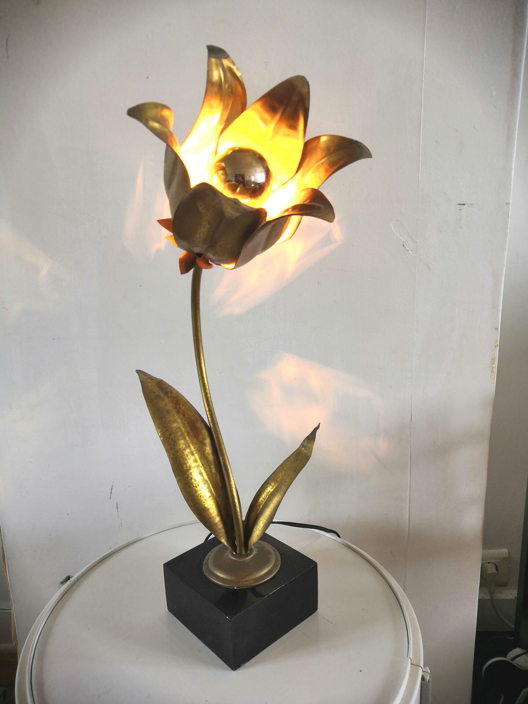Tulip flower lamp in brass design 60s - 70s
