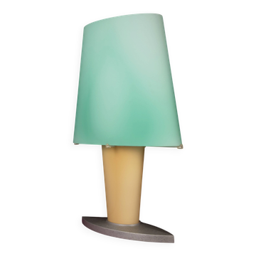 Daniela Puppa 1991 Modèle italien Lampe de table en verre coloré 2850 pour Fontana Arte