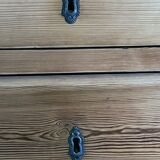 Large 19th century Scandinavian pine chest of drawers