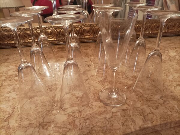 12 flûtes à champagne Baccarat n 100-192