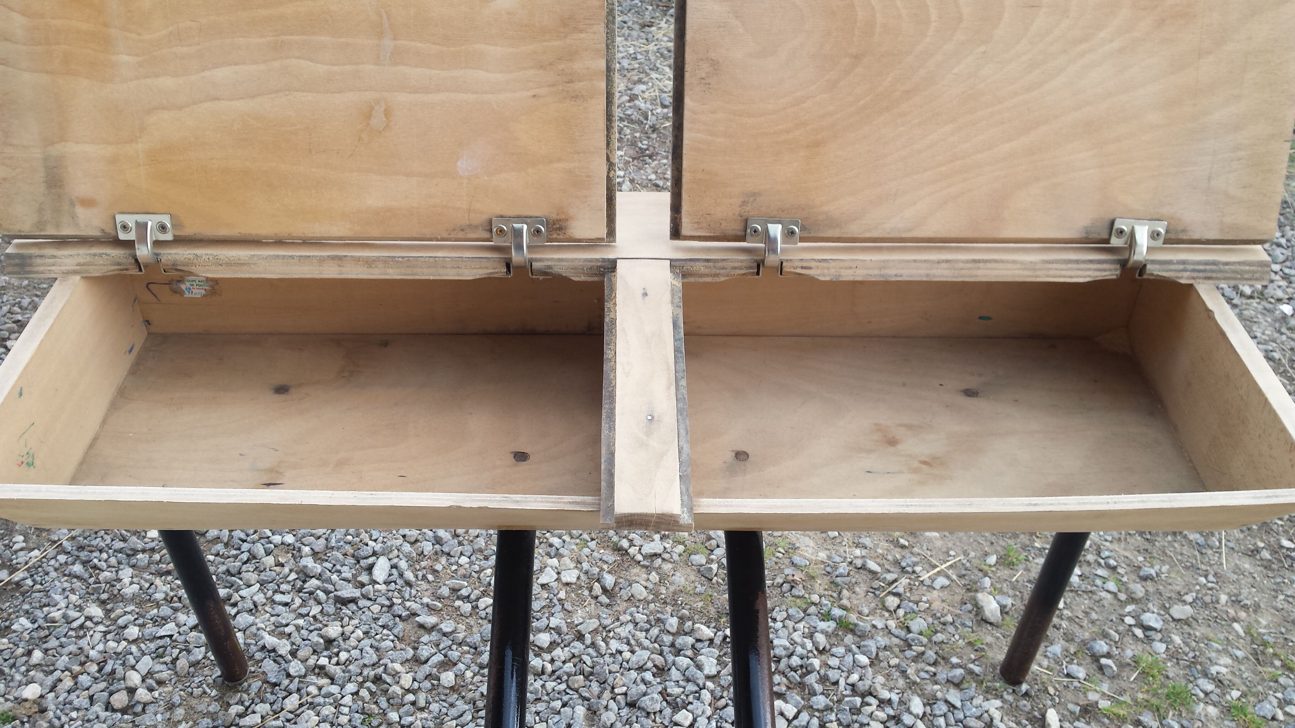 Double schoolboy desk