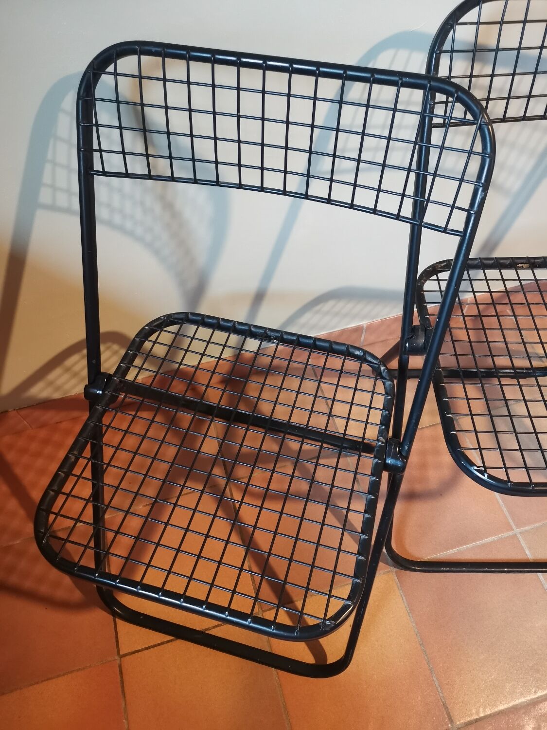 Set of 4 chairs garden foldable metal openwork Italian design Talin vintage black