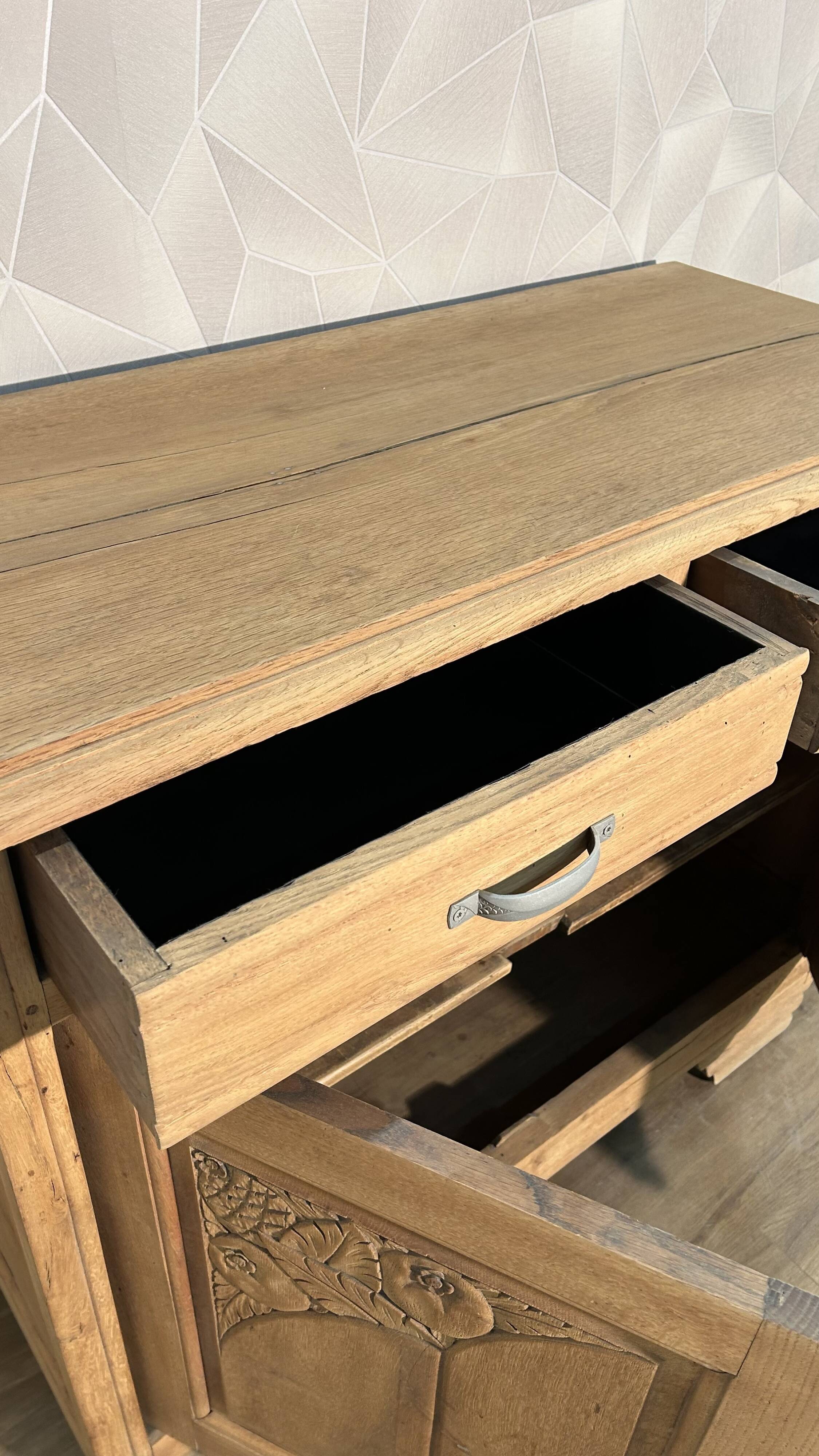 Art Deco sideboard in solid airbrushed oak