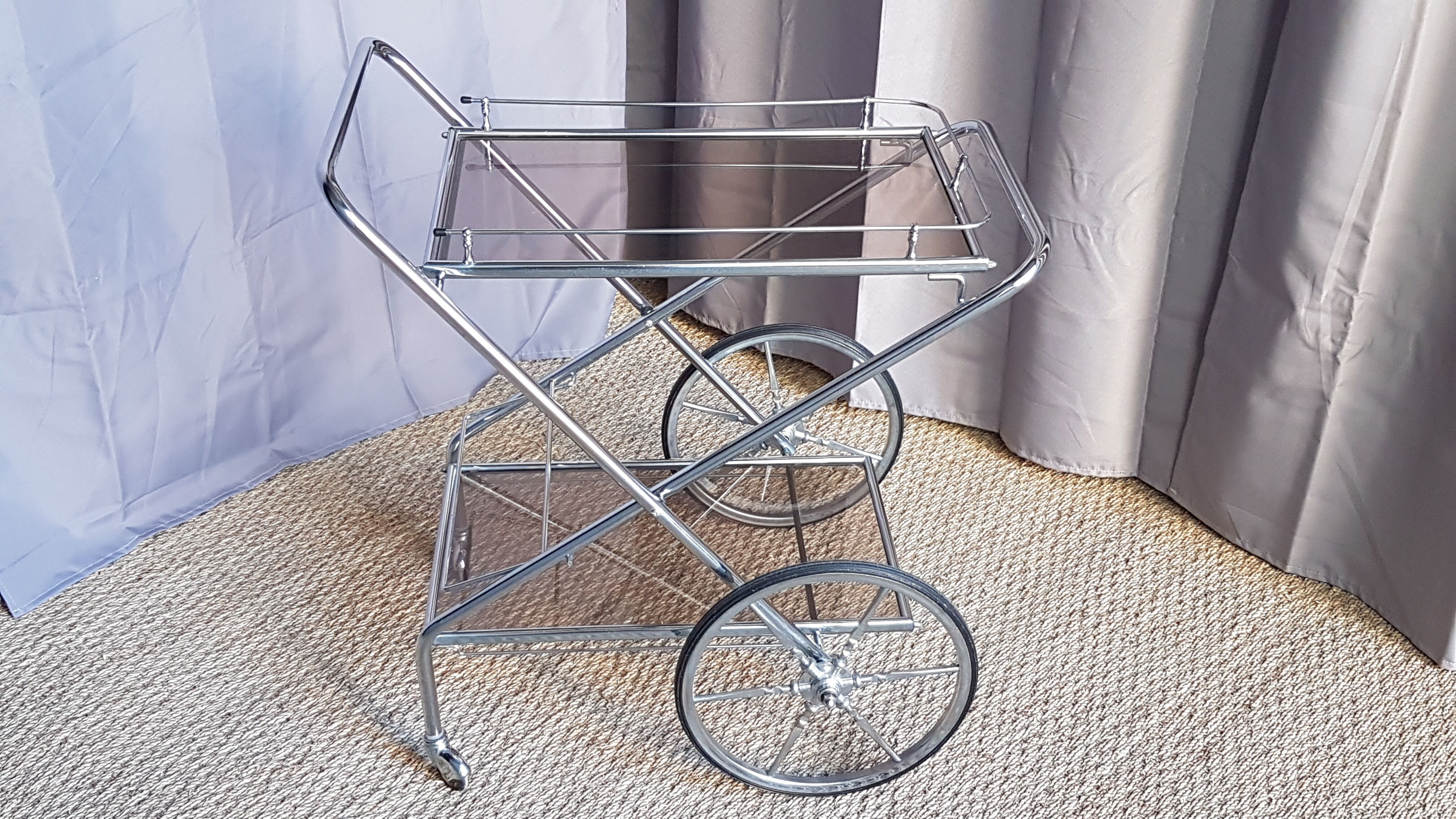 Desserte vintage chromée