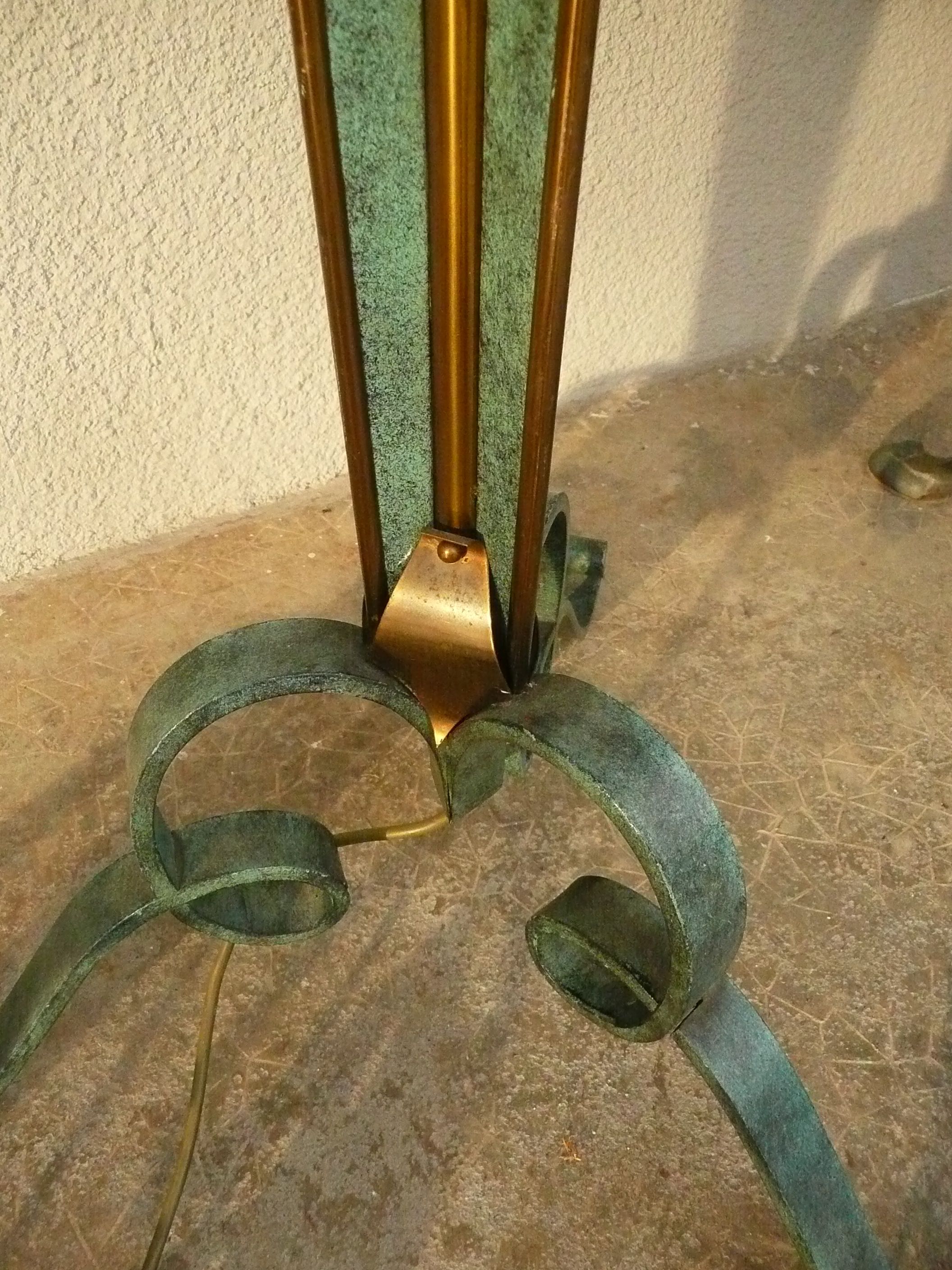 Pair of floor lamps from the 40s to the 50s