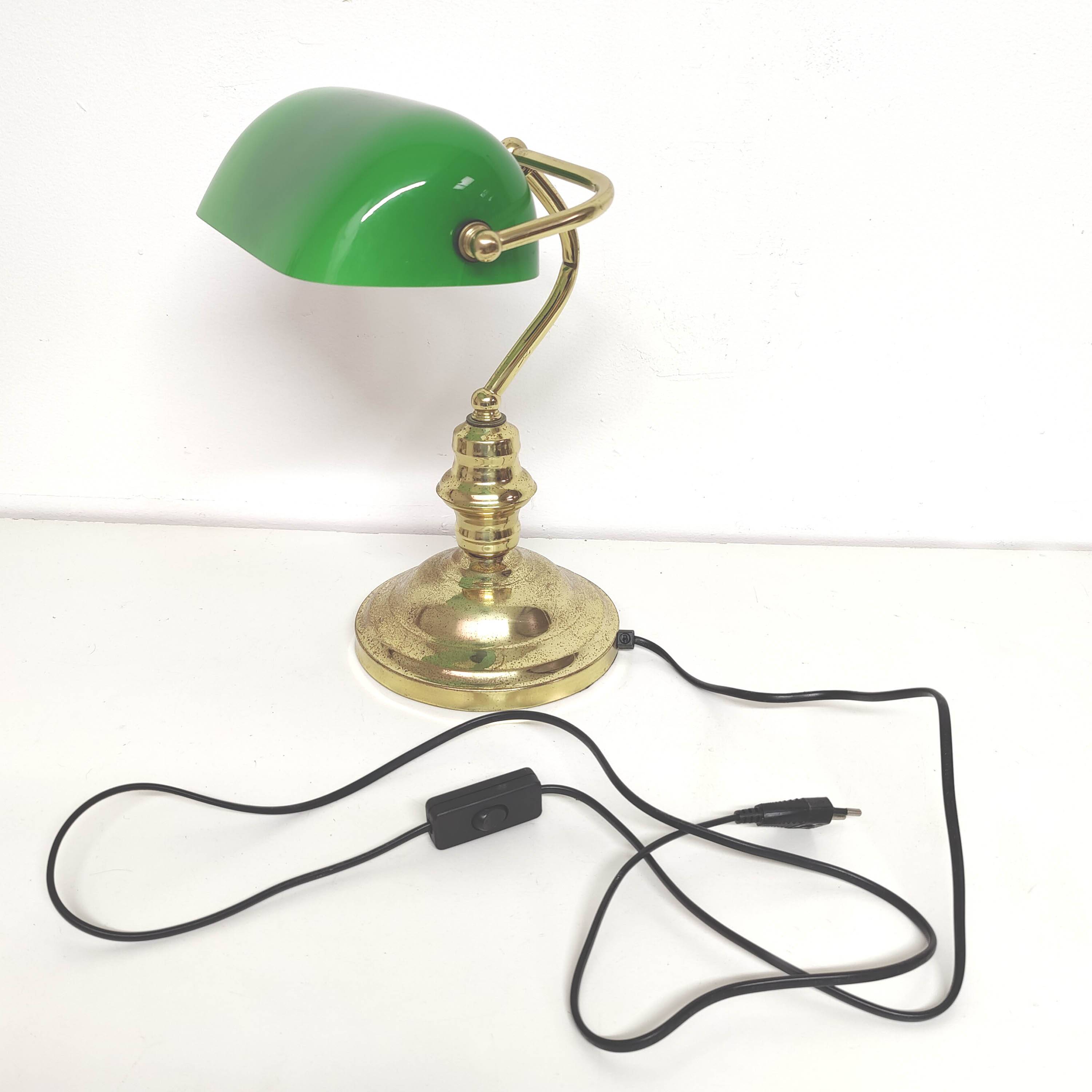 Banker lamp notary golden opaline green