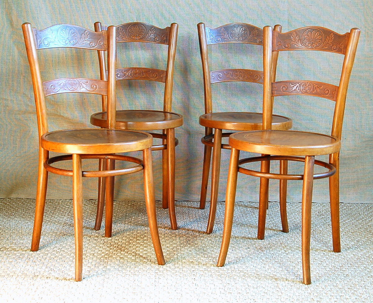 4 Horgen-Glaris bistro chairs in the early 20th century