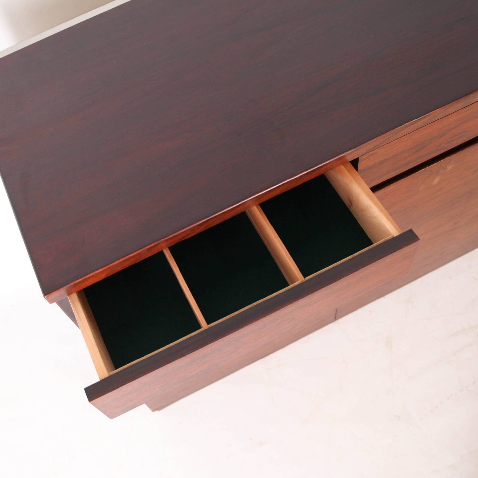 Enfilade in Rio rosewood