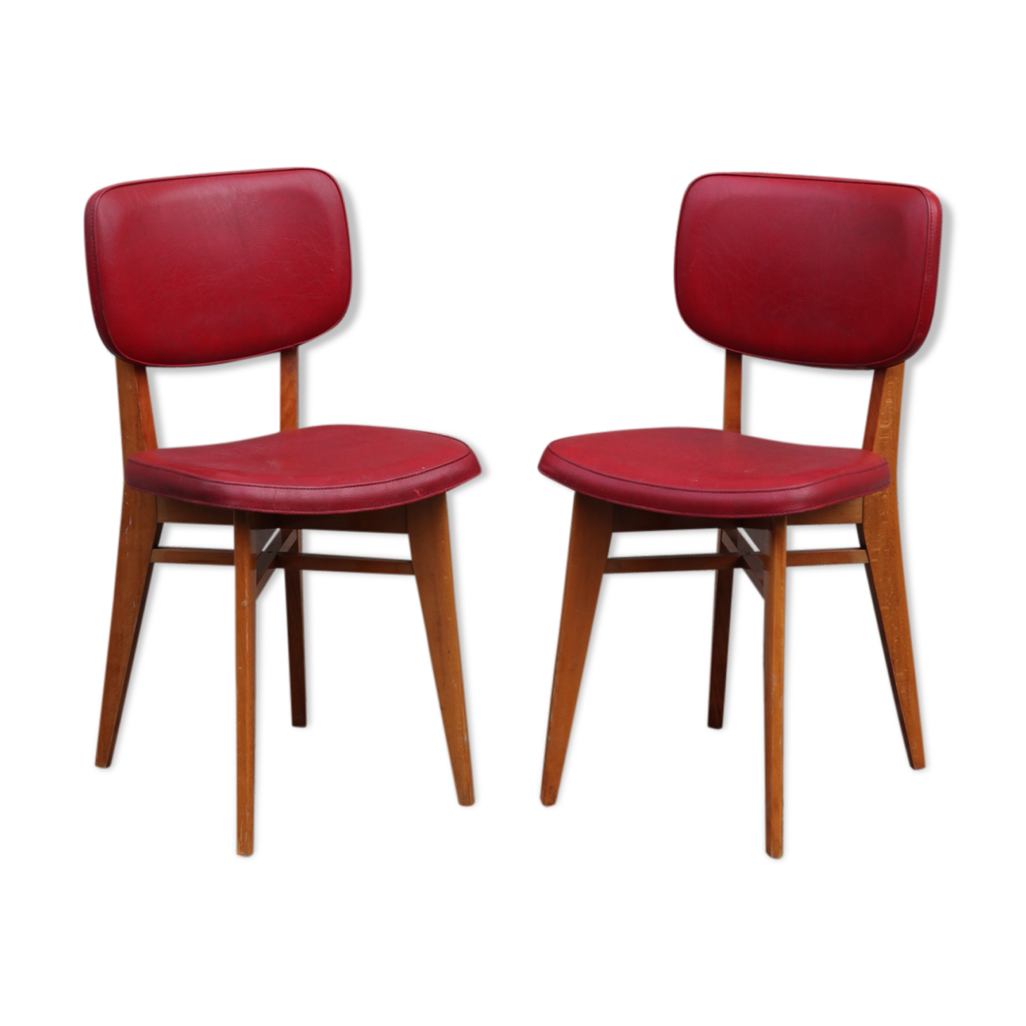 Pair of chairs type red skai bistro
